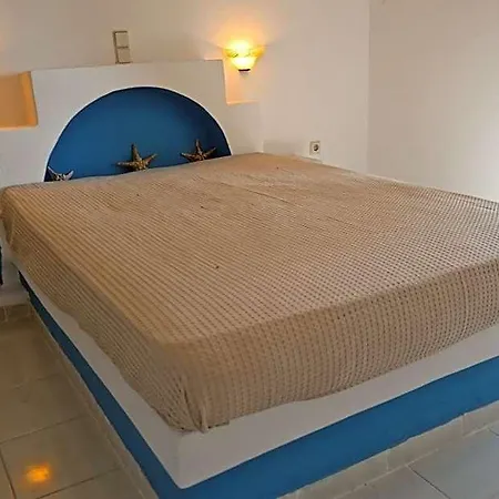 Manolis Szálloda 3*